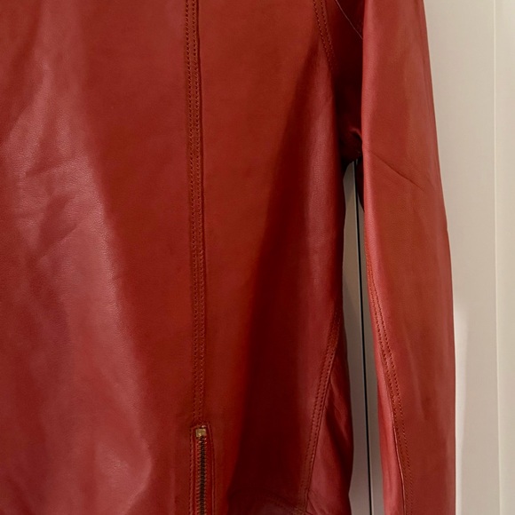 Jakett...etc. Washed Leather Button Front Jacket in Rust - Size Small - Picture 6 of 11